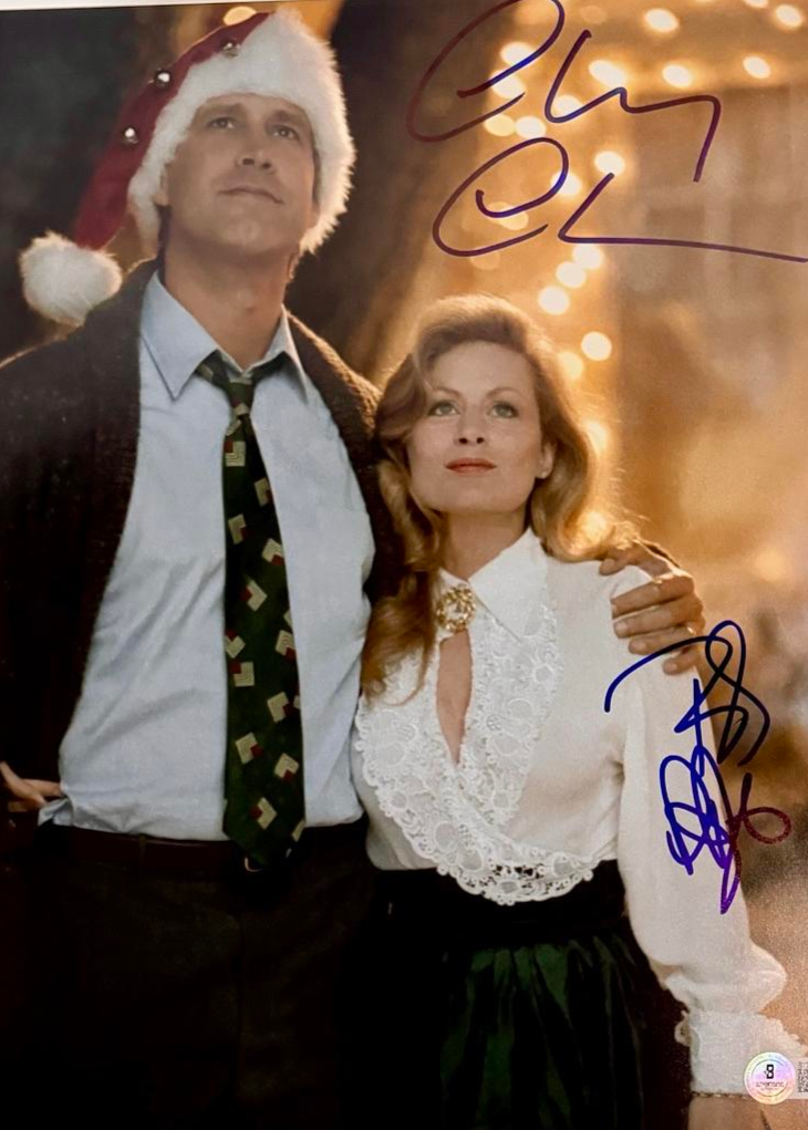 Chevy Chase & Beverly D'Angelo Signed 11x14 Photo (Christmas Vacation) - Beckett COA